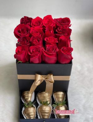 Arreglo Baul Con Fresas Doradas
