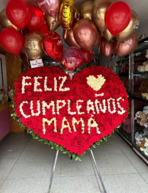 corazon gigante feliz cumpleaños mama